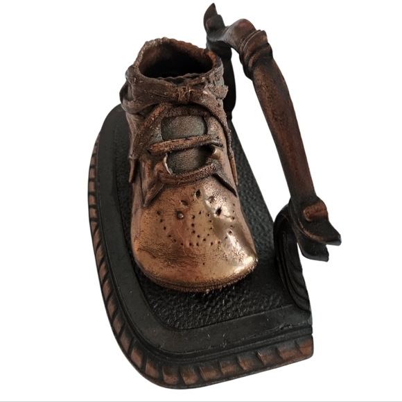 Vintage Bronze Baby Shoe Keepsake - Picture 6 of 7